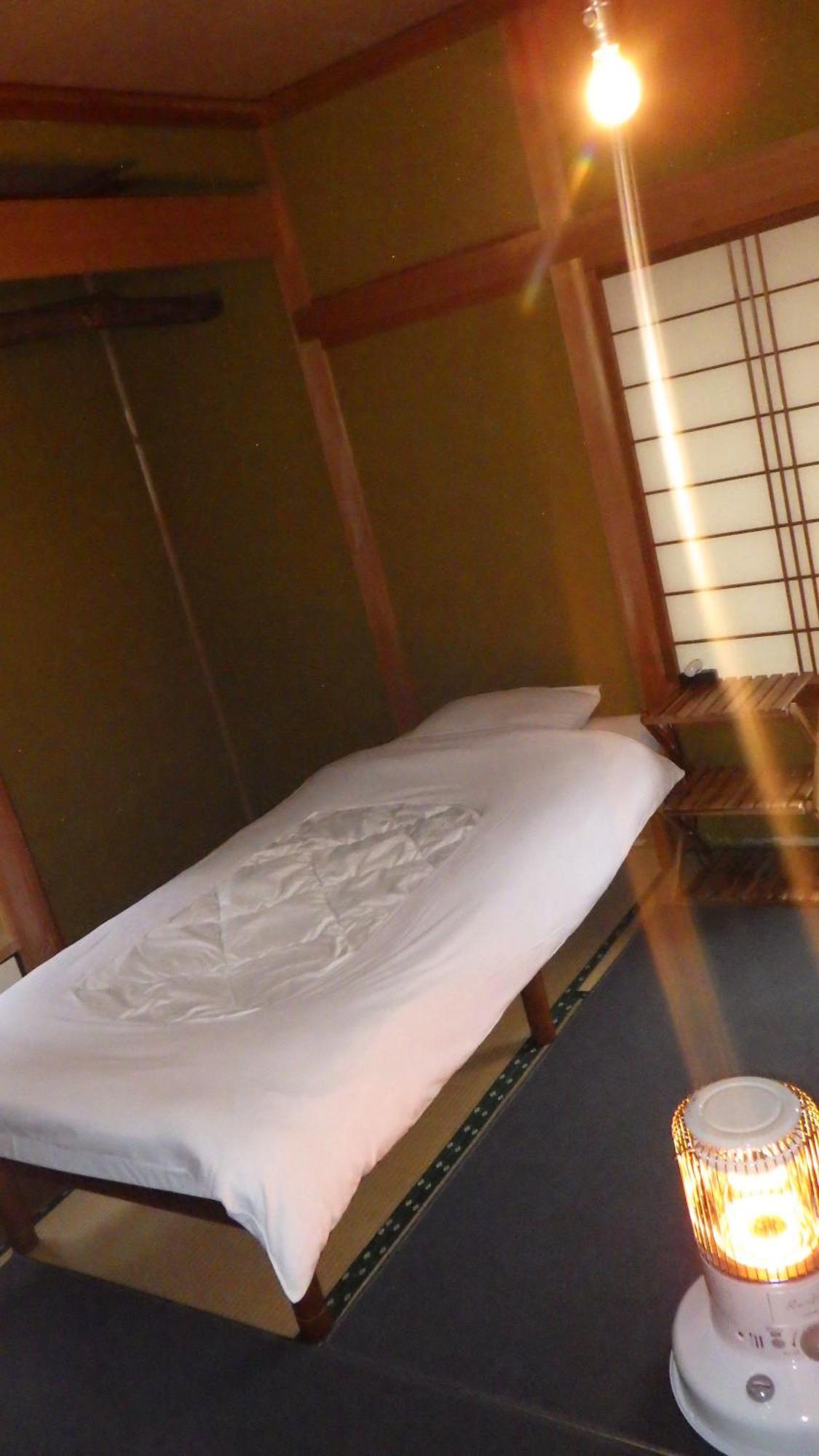Cosmos Guesthouse Miyoshi  Exterior foto